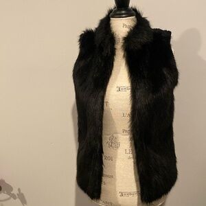 Black faux Fur Michael Kors Vest size P/Small